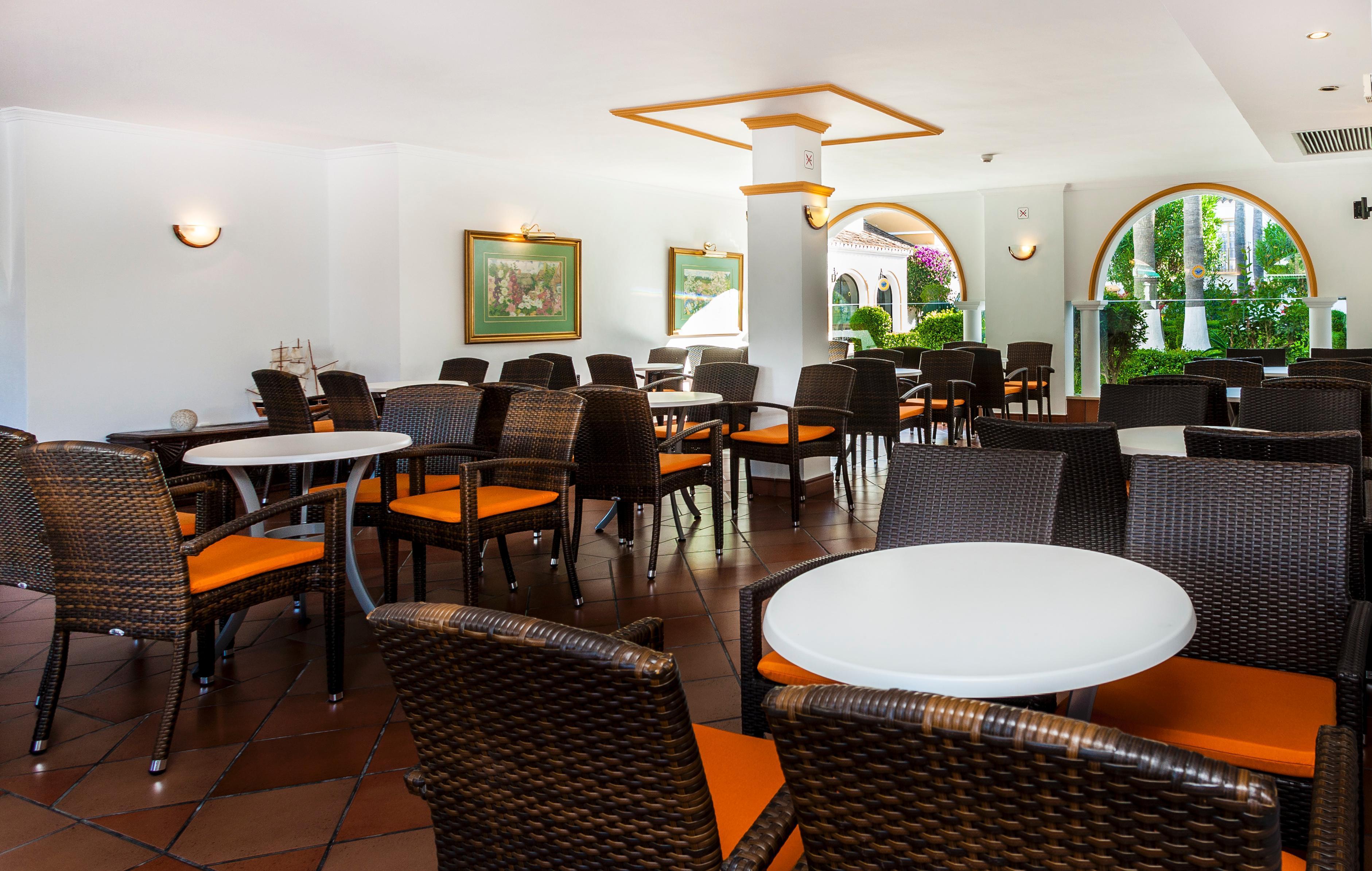 Globales Cortijo Blanco 3*