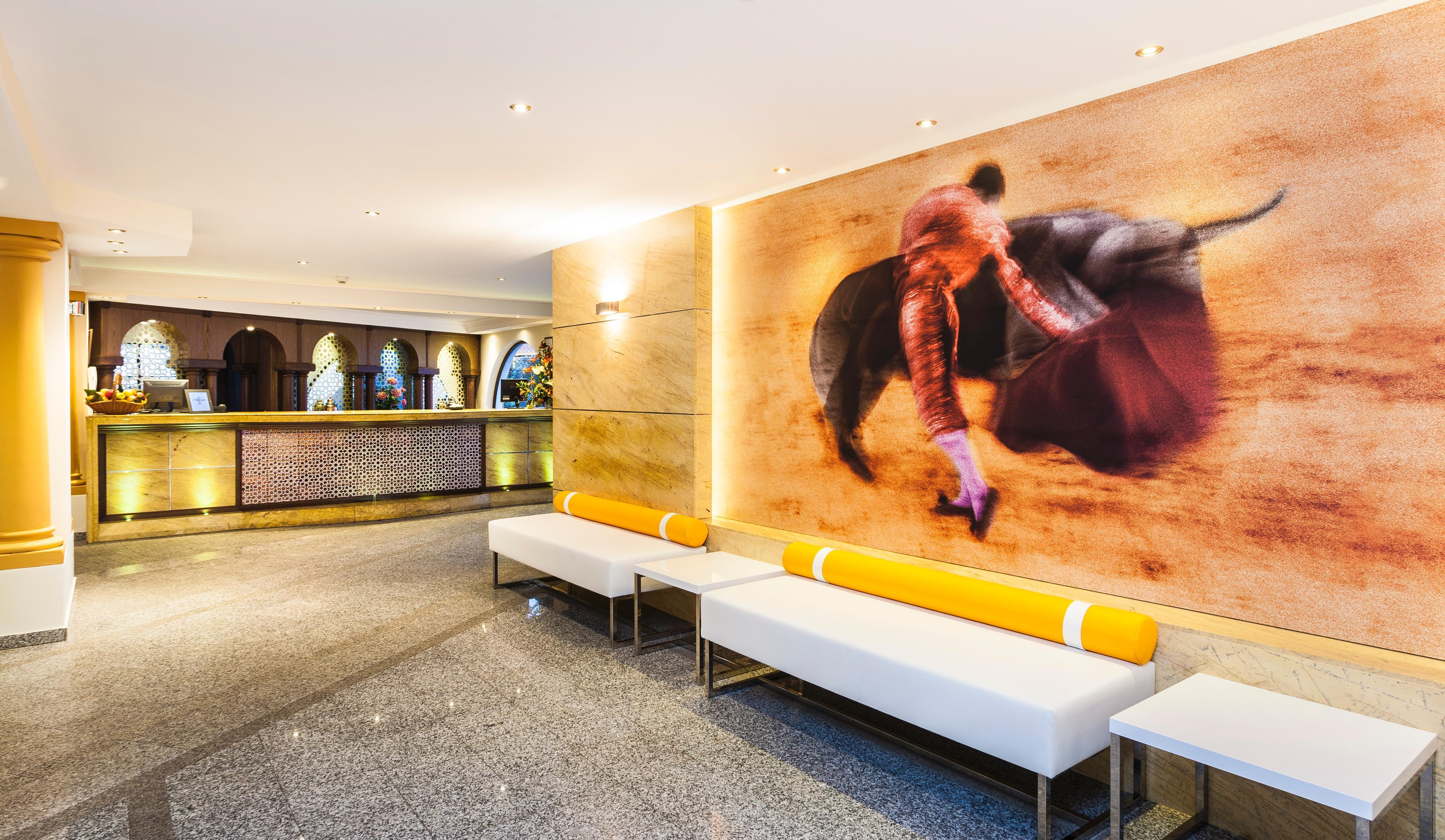 Hotel Globales Cortijo Blanco 3*